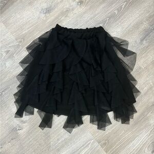 Girl black tiule skirt